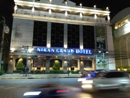 The Niran Grand Hotel 