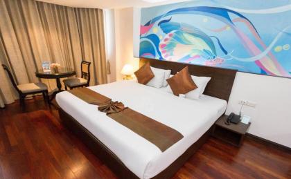 The Grand Sathorn Hotel - image 11