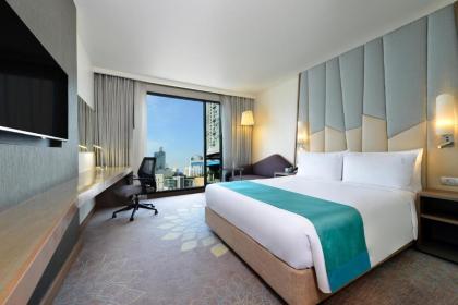 Holiday Inn Express Bangkok Sukhumvit 11 - image 11