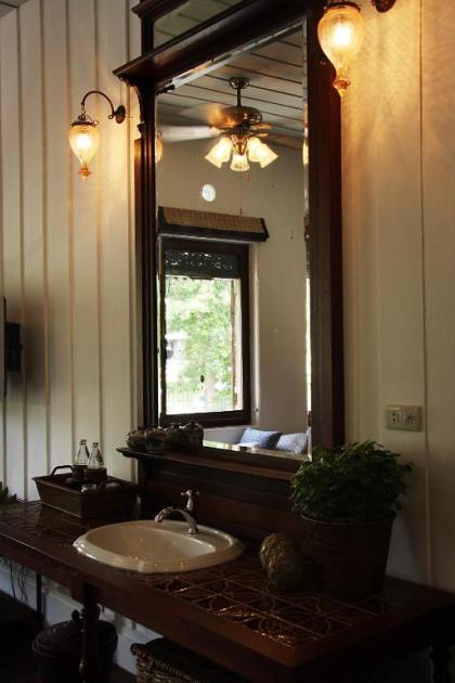 The Bhuthorn Bed And Breakfast - image 12