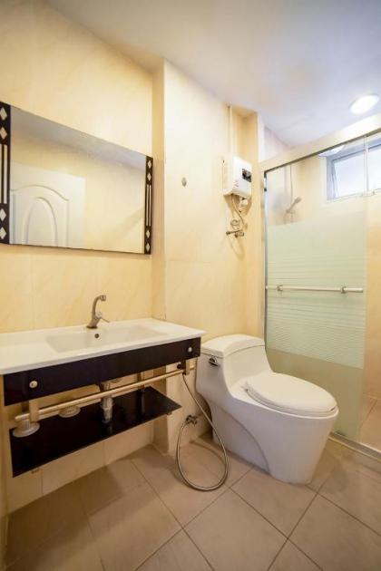 OYO 460 Int Place - image 12
