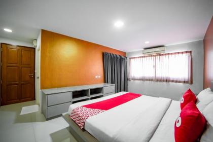 OYO 460 Int Place - image 20