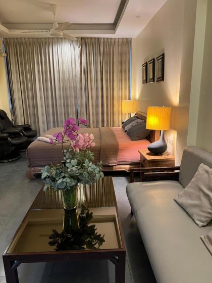 Blue Chang House - image 14