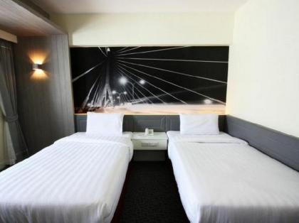 RD Hotel - image 20