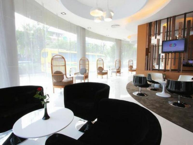 RD Hotel - image 3