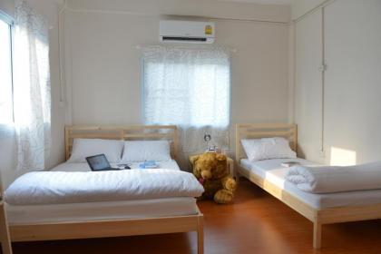 Panpan Hostel Bangkok - image 3