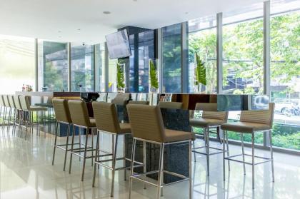 Amara Bangkok Hotel - image 5