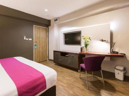 Ratchada Point Hotel - image 8