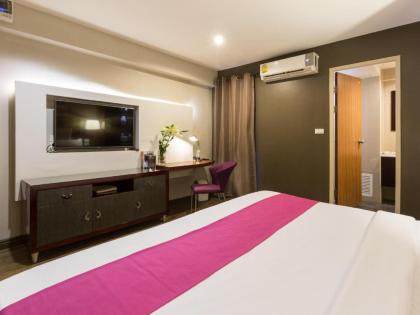 Ratchada Point Hotel - image 9