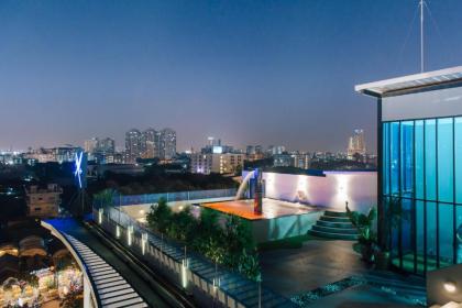 The Xtreme Hotel - image 6
