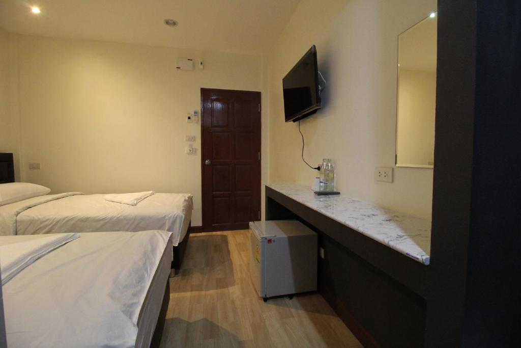Chaiwat Guesthouse - image 5
