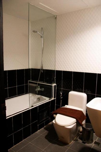 Sakura Sky Residence - image 2