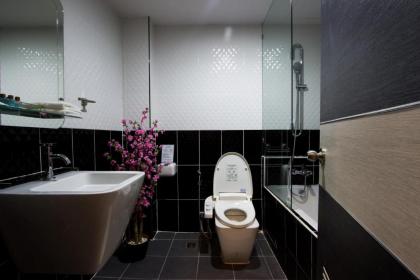 Sakura Sky Residence - image 8