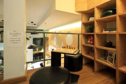 Mybed Sathorn Hotel - image 10