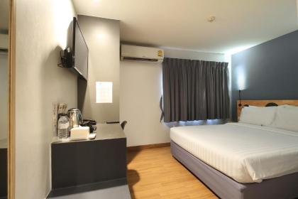 Mybed Sathorn Hotel - image 16