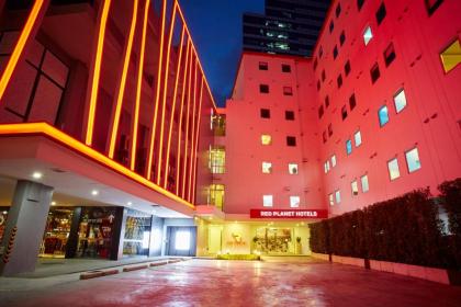 Red Planet Surawong - image 19