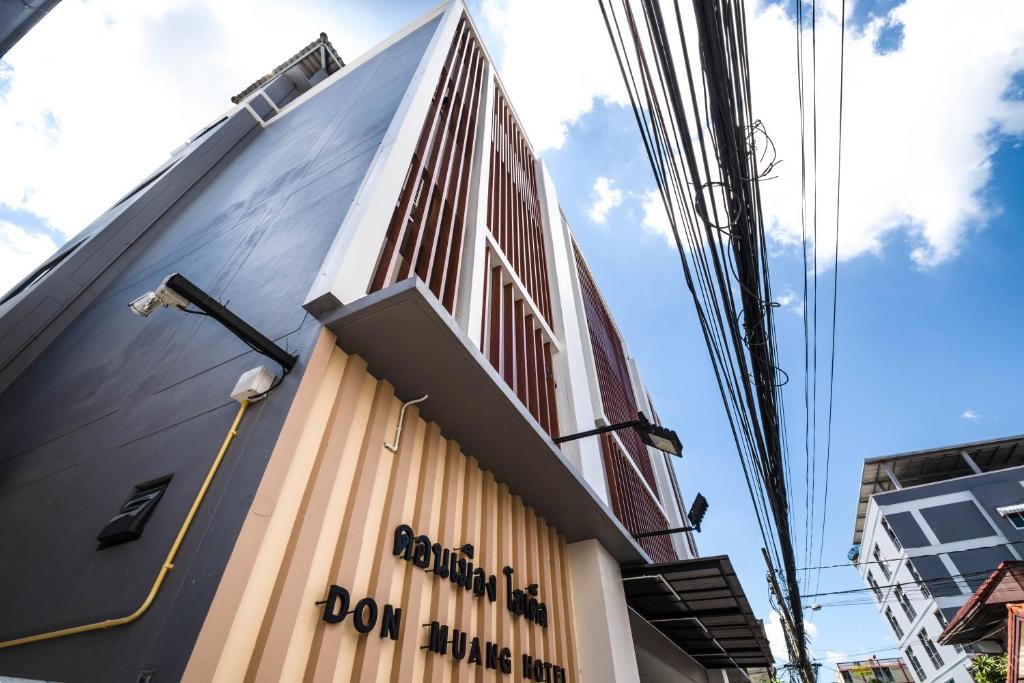 Don Muang Hotel - image 4