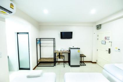 Don Muang Hotel - image 6