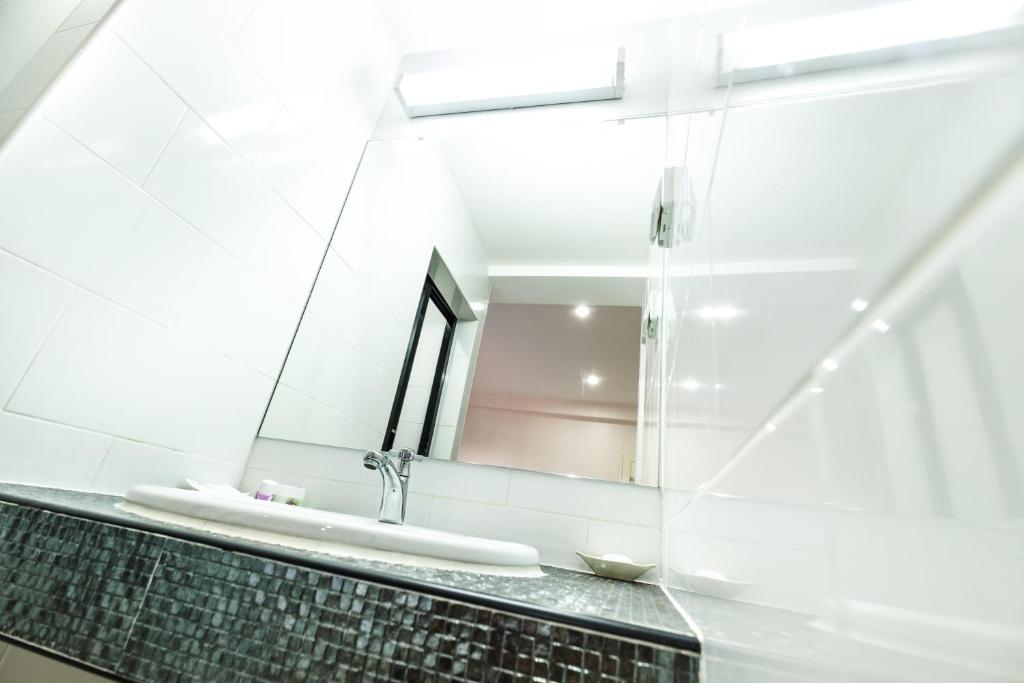Don Muang Hotel - image 7