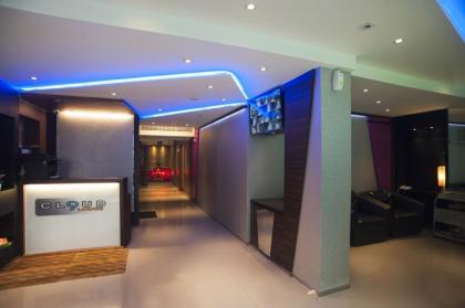 Cloud Nine Lodge Hotel - image 3