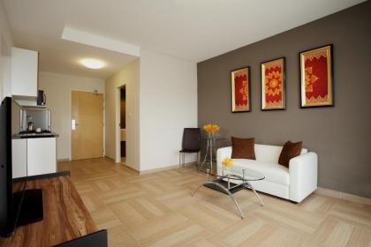 Chiva Bangkok Hotel - SHA Plus - image 11