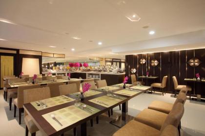 Chiva Bangkok Hotel - SHA Plus - image 13