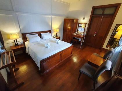 Dinsomon Hotel - image 4