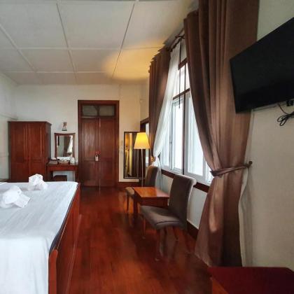 Dinsomon Hotel - image 5