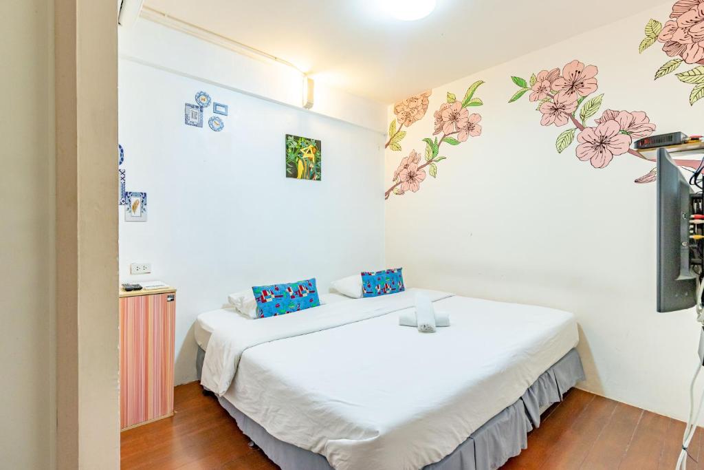 Sleep Dee Hostel - main image
