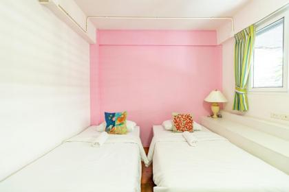 Sleep Dee Hostel - image 9