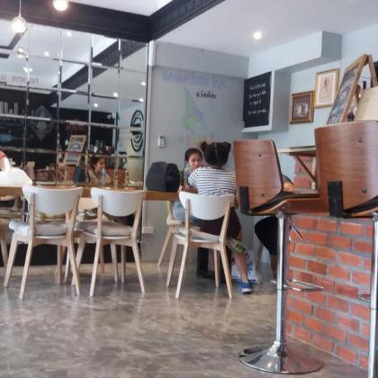 1989 Hostel & Cafe - image 14