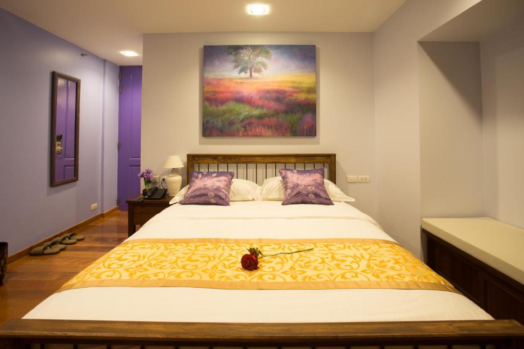 Nine Design Place - image 3