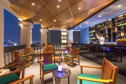 Lancaster Bangkok - image 17
