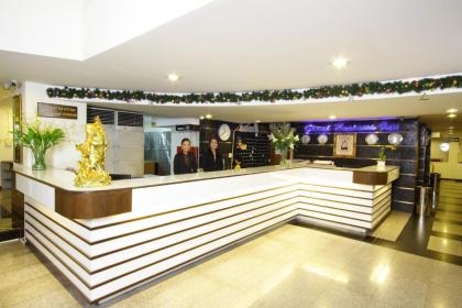 Grand Business Inn - image 19
