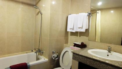 Grand Business Inn - image 20