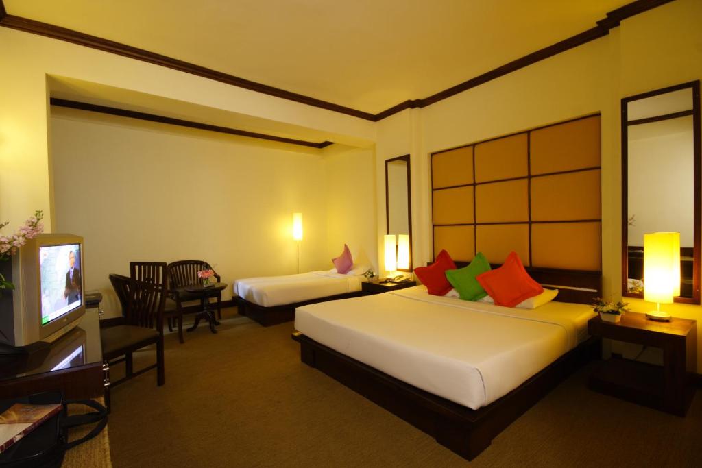 Grand Business Inn - image 3