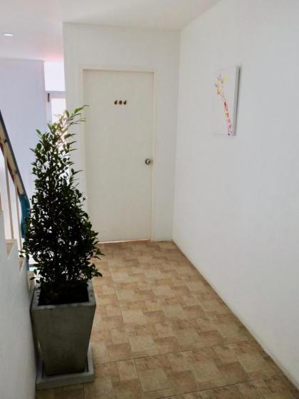 We Inn - image 6