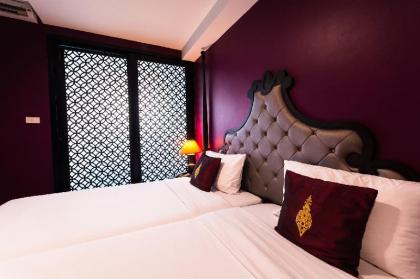 Violet Tower at Khaosan Palace - image 17