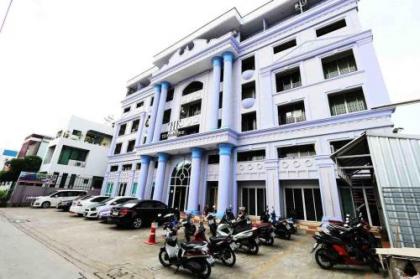 T3 Residence - image 2