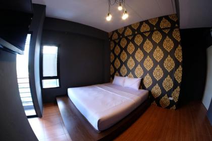 Hide Bangkok Hostel