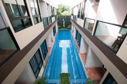 The Pool Resort - image 2