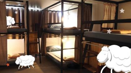Dhub Hostel Donmueng - image 18