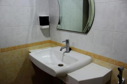 Home Base Hostel - image 2