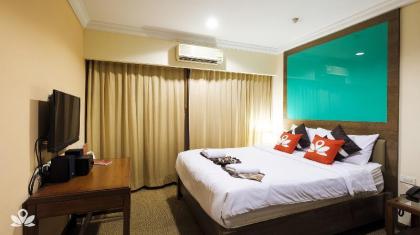 ZEN Rooms Silom 12