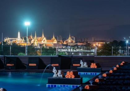 Dang Derm in the Park Khaosan