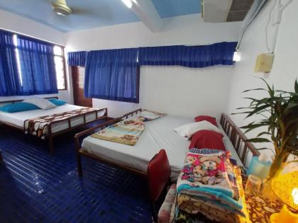 Prasuri Guest House - image 17