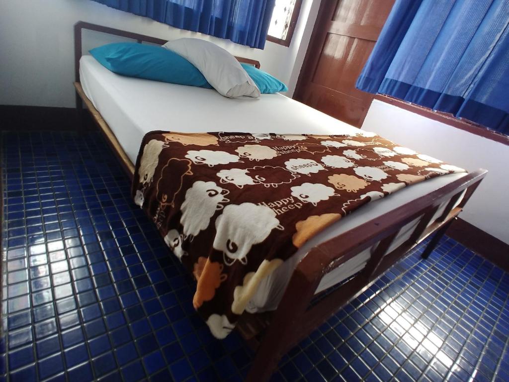 Prasuri Guest House - image 7