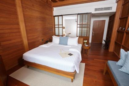 CHANN  Bangkok-Noi - image 15