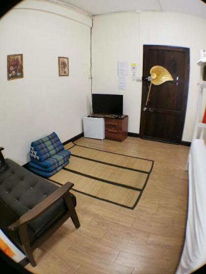 Indy House 59 - image 14