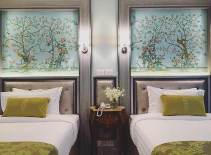 Sara's Hotel - image 5